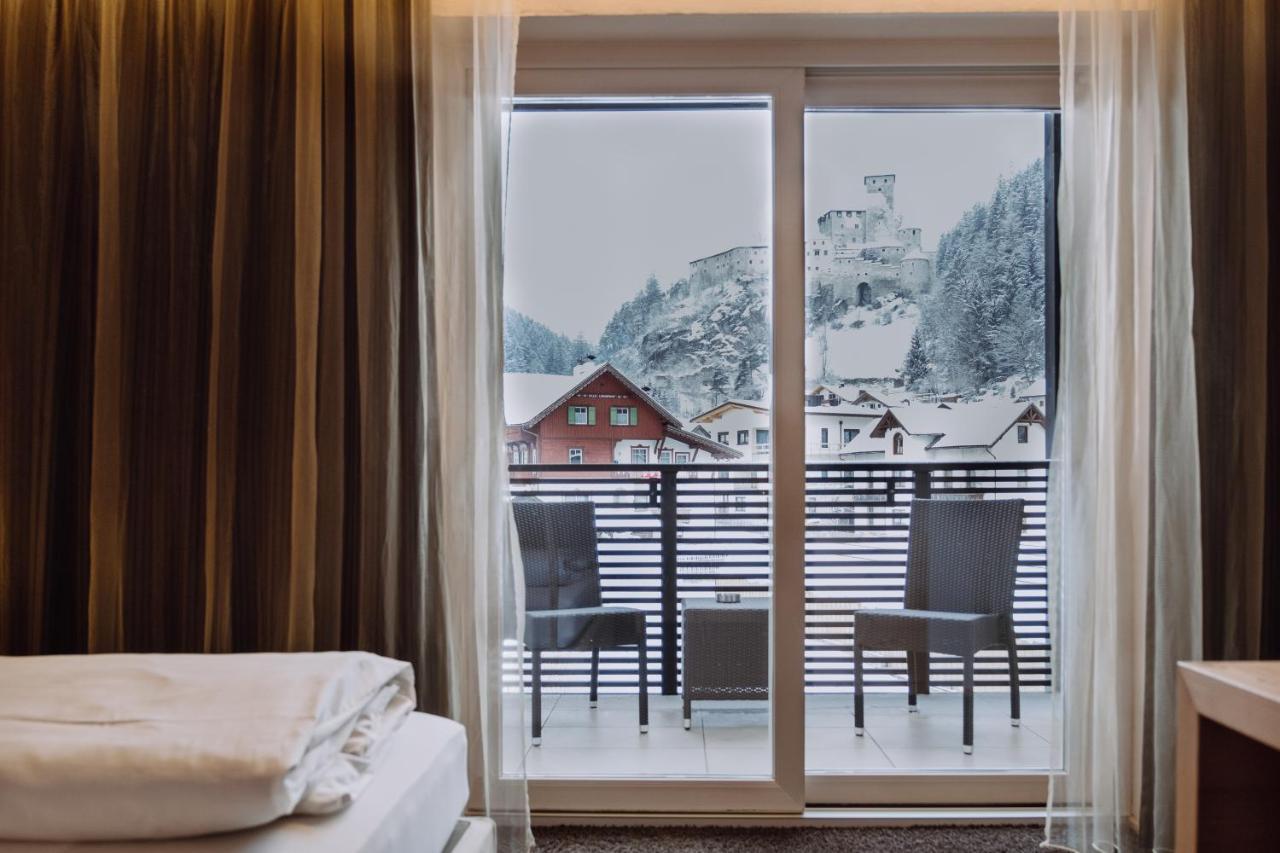 Hotel Heini 캄포투레스 외부 사진